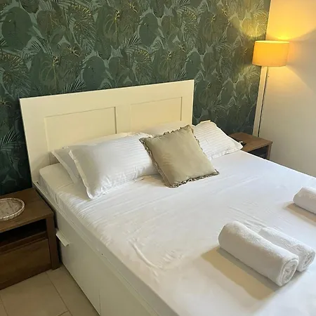 3 At Palazzo Seraphim Boutique Living In St Julians 4*