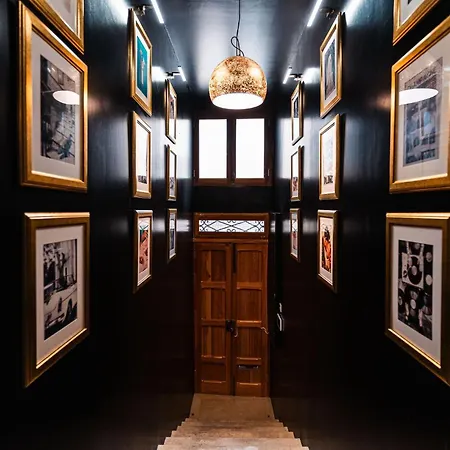 3 At Palazzo Seraphim Boutique Living In St Julians ゲストハウス 4*