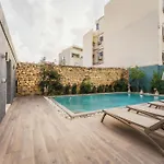 3 At Palazzo Seraphim Boutique Living In St Julians 4*