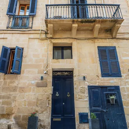 3 At Palazzo Seraphim Boutique Living In St Julians 4*