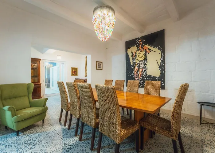 3 At Palazzo Seraphim Boutique Living In St Julians 4*