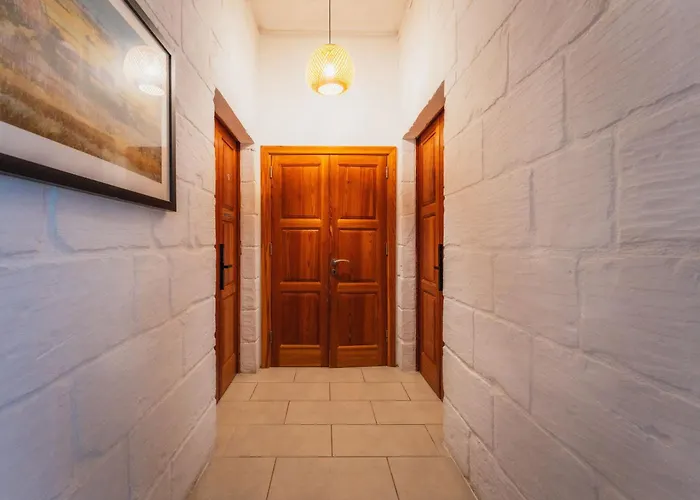 3 At Palazzo Seraphim Boutique Living In St Julians Gæstehus Saint Julian's