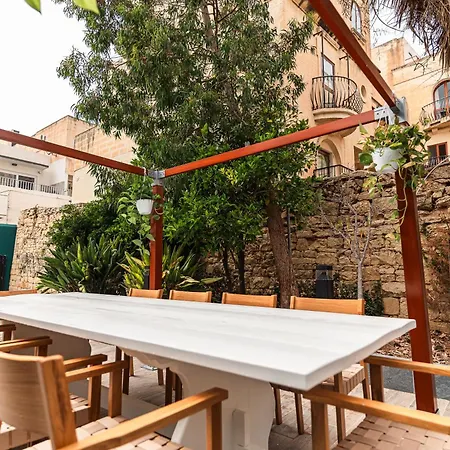 3 At Palazzo Seraphim Boutique Living In St Julians Guest house *
