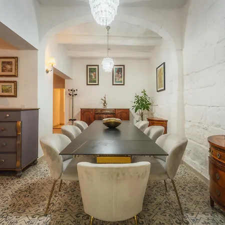 3 At Palazzo Seraphim Boutique Living In St Julians