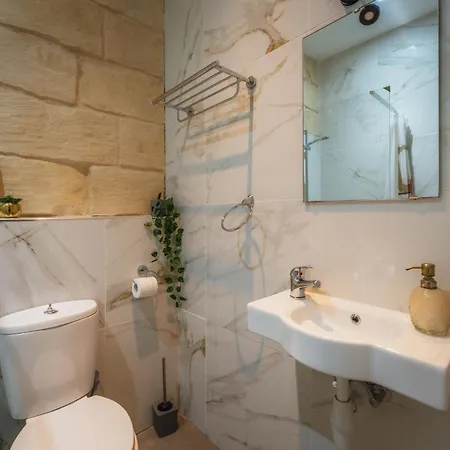 3 At Palazzo Seraphim Boutique Living In St Julians