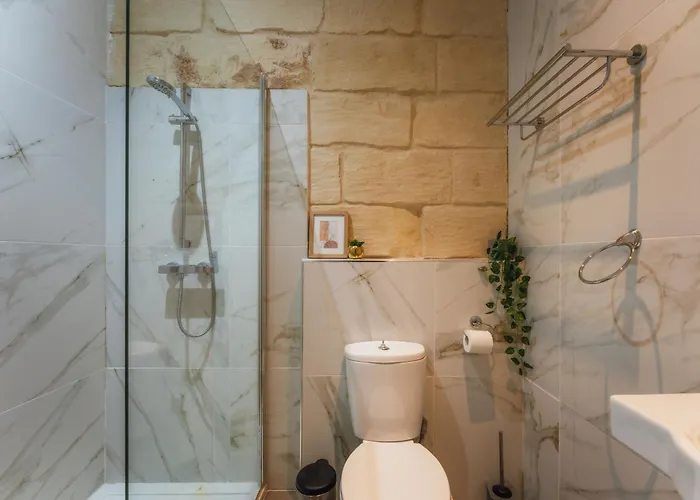 3 At Palazzo Seraphim Boutique Living In St Julians 4*