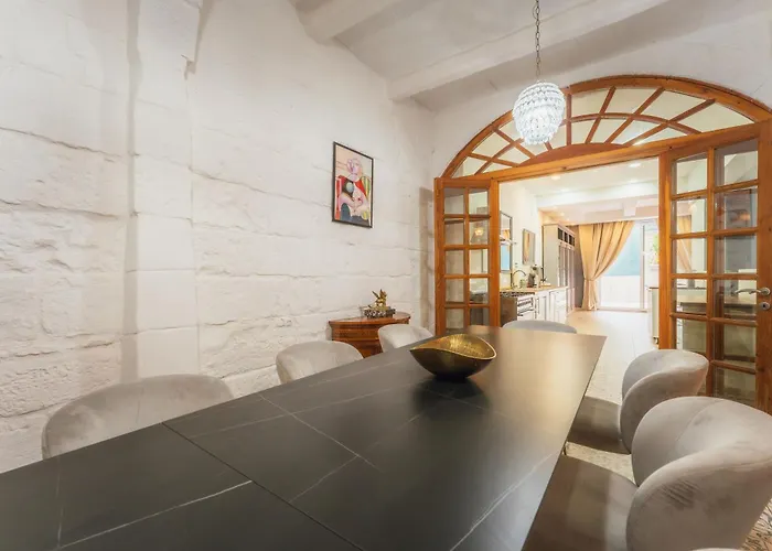 Gasthof 3 At Palazzo Seraphim Boutique Living In St Julians 4*