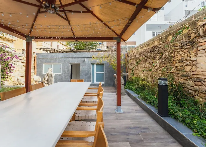 3 At Palazzo Seraphim Boutique Living In St Julians 4* San Ġiljan