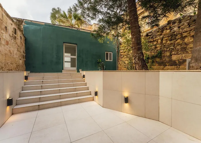 Gasthof 3 At Palazzo Seraphim Boutique Living In St Julians 4*